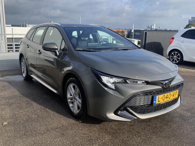 Toyota COROLLA Touring Sports 1.2 Turbo Active Nieuw geleverd, Navigatie, Trekhaak, 1300kg trekgewicht, Apple CarPlay & Android auto, Adaptieve cruise control, Achteruitrijcamera
