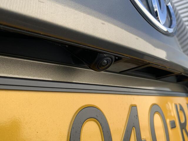 Toyota COROLLA Touring Sports 1.2 Turbo Active Nieuw geleverd, Navigatie, Trekhaak, 1300kg trekgewicht, Apple CarPlay & Android auto, Adaptieve cruise control, Achteruitrijcamera