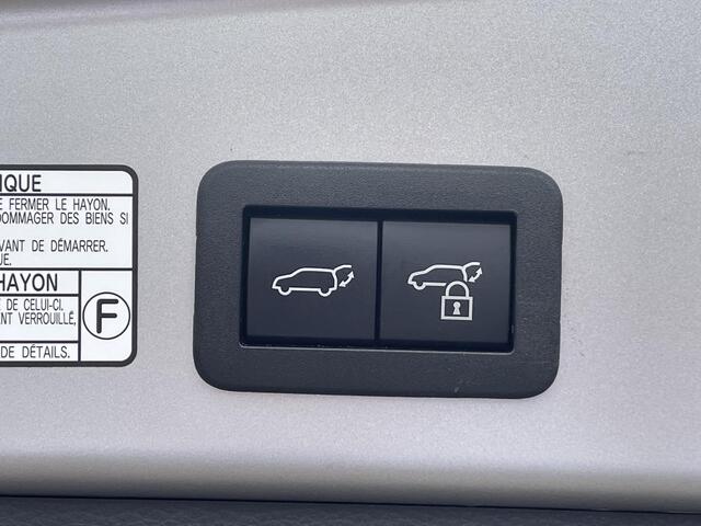 Toyota COROLLA Cross Hybrid 140 Style + Premium Pack I
