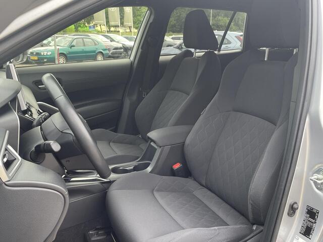 Toyota COROLLA Cross Hybrid 140 Style + Premium Pack I