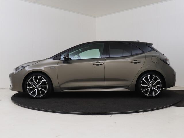 Toyota COROLLA Hybrid HB 2.0 Hybrid Premium | Dealer onderhouden | JBL | Head-Up Display | Dodehoek detectie | LED Matrix | Parkeersensoren voor+achter met assistent |