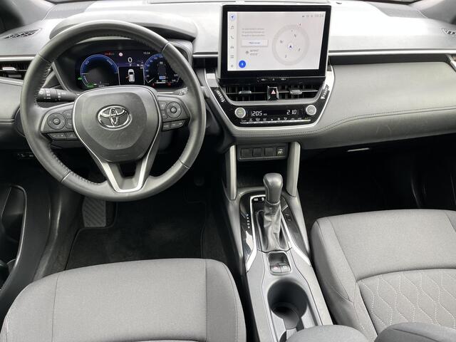 Toyota COROLLA Cross Hybrid 140 Dynamic | Navigatie | LED koplampen | Keyless entry | 18 inch LM-velgen |