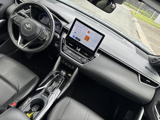 Toyota COROLLA Cross 2.0 Hybrid 180 Launch Edition | 06-10141018 Voor meer informatie