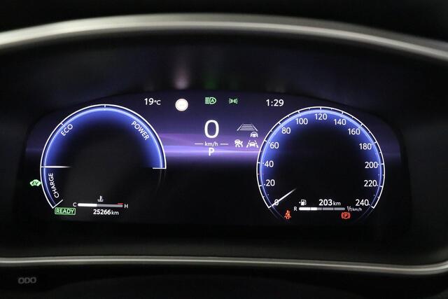 Toyota COROLLA Cross Hybrid 140 Style | Apple Carplay/Android Auto | Parkeersensoren | Stoelverwarming | Elektrische Achterklep |