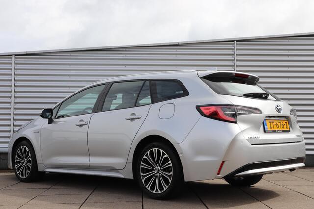 Toyota COROLLA Touring Sports 1.8 Hybrid Style, HUD, LM Velgen, Climate control, Cruise control, Lane assist!