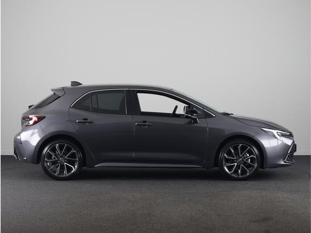 Toyota COROLLA Hybrid 180 Executive *NIEUW* | Direct leverbaar! |