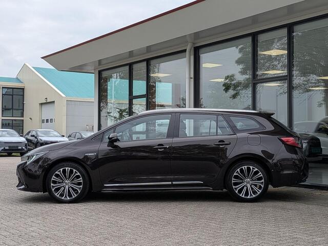 Toyota COROLLA Touring Sports 2.0 Hybrid Style | Trekhaak | Stoelverw. | Keyless | ACC | PDC V+A | Camera | Navi | Carplay