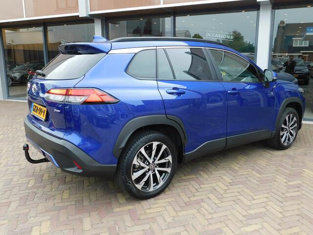 Toyota COROLLA Cross Hybrid 140 Style | Trekhaak