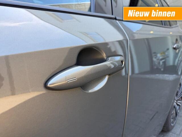 Toyota COROLLA Touring Sports 1.8 Hybrid Executive,LED,Vol Leer,HUD,BLIS,Lane Ass.,Carplay,Adapt Cruise,Stoelverw,ParkPilot