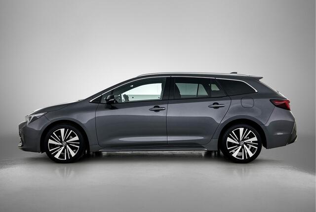 Toyota COROLLA Touring Sports Hybrid 140 Dynamic | Parkeersensoren Voor en Achter | Voorstoelen Verwarmd | Draadloze Telefoon Lader | Onderweg-naar-dealer