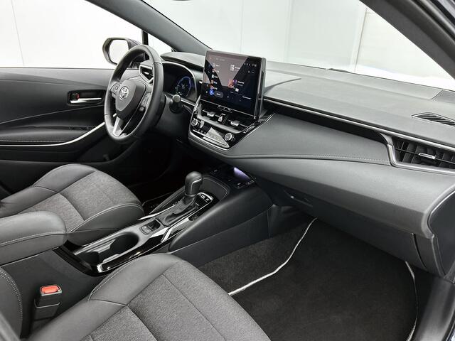 Toyota COROLLA Touring Sports Hybrid 140 Dynamic | Stoelverwarming | Parkeersensoren | 17'' Lichtmetalen Velgen | Apple Carplay/Android Auto |