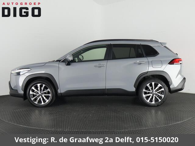 Toyota COROLLA Cross 2.0 High Power Hybrid First Edition | Apple Carplay & AndroidAUTO | Stoelverwarming | BSM | Elektrische kofferbak |