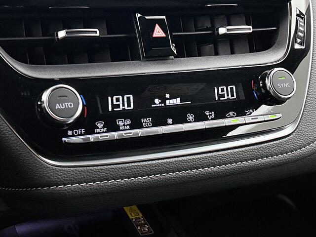 Toyota COROLLA Touring Sports Hybrid 140 Dynamic | Stoelverwarming | Parkeersensoren | Half lederen bekleding |