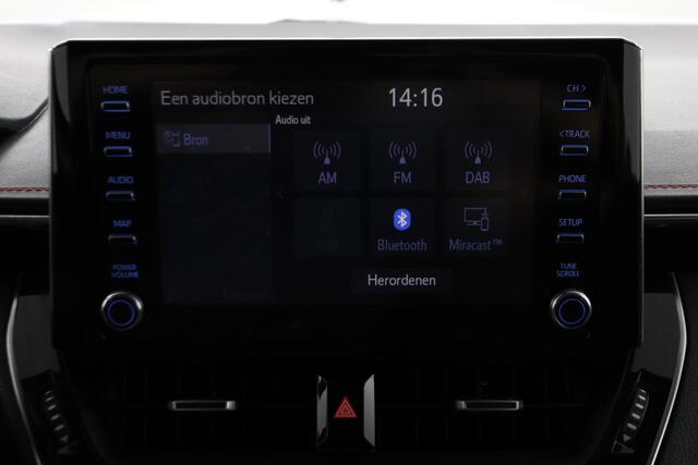 Toyota COROLLA Touring Sports 1.8 Hybrid Executive | Apple Carplay/Android Auto | Dodehoekdetectie | Elektrisch bedienbare achterklep