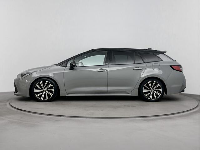 Toyota COROLLA Touring Sports 2.0 184 PK Hybrid Style Bi-Tone | Dodehoek-detectie | Stoel / Stuur Verwarming |
