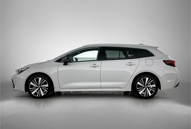 Toyota COROLLA Touring Sports Hybrid 140 Dynamic | Parkeersensoren V+A | Stoelverwarming | Onderweg-naar-dealer