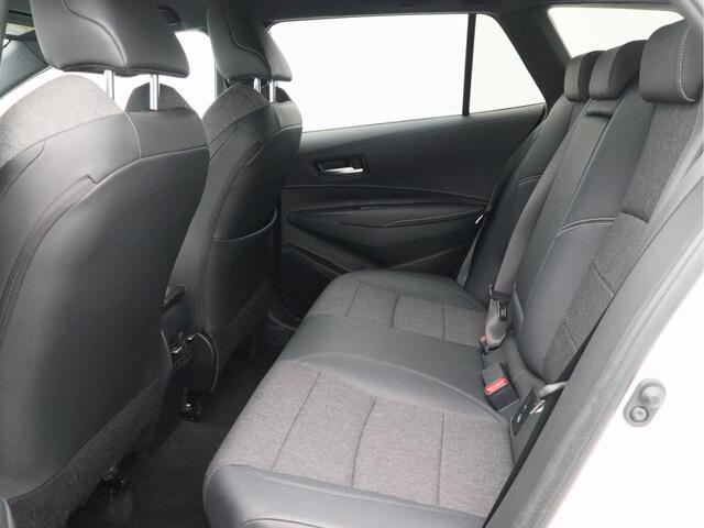Toyota COROLLA Touring Sports 1.8 Hybrid Dynamic/ lage km/ zeer mooi!