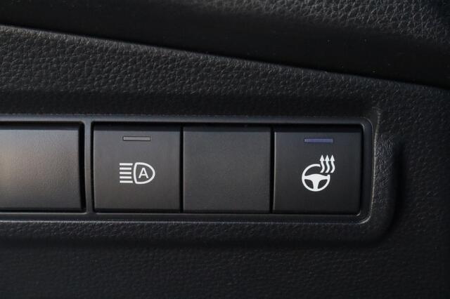 Toyota COROLLA Cross Hybrid 180 Executive | Leder | Stoel/Stuur Verwaming | Blindspot