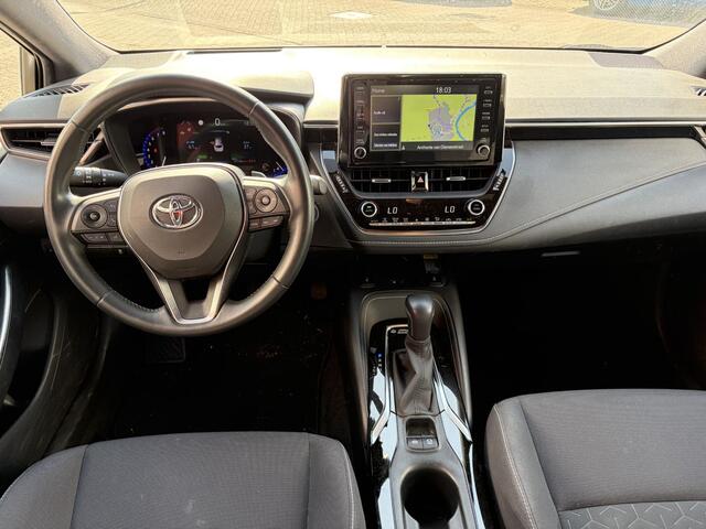 Toyota COROLLA Touring Sports 2.0 Hybrid Business Intro