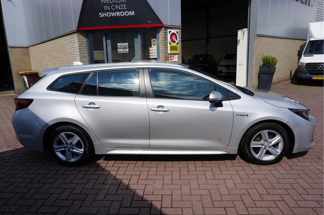 Toyota COROLLA Touring Sports 1.8I Hybrid Active Automaat