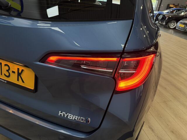 Toyota COROLLA Touring Sports 1.8 Hybrid First Edition Airco ECC | 19 Inch | Camera | Adaptive Cruise | Maxton | Navigatie | Isofix | NAP