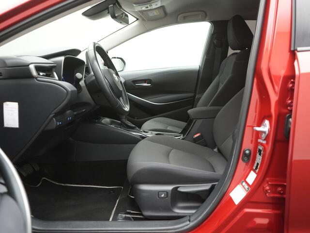 Toyota COROLLA 1.8 Hybrid Dynamic | Afneembare Trekhaak