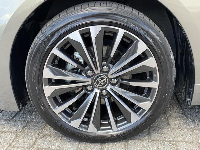 Toyota COROLLA 1.8 Hybrid First Edition | Rijklaar | Dealeronderhouden |