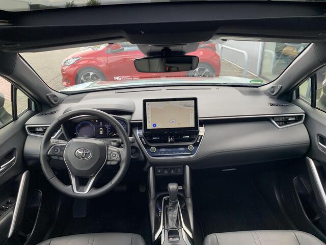 Toyota COROLLA Cross Hybrid 200 Executive | Rijklaar | Panoramadak | Stoel/-Stuurwielverwarming |