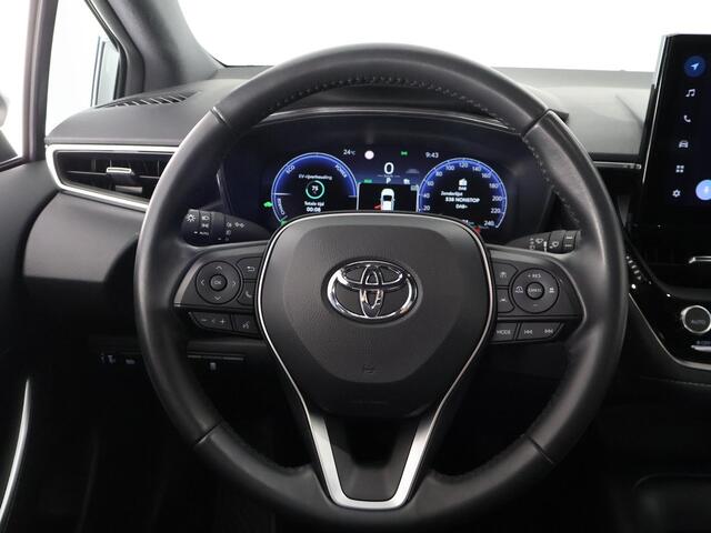Toyota COROLLA Touring Sports 1.8 HYBRID 140PK SILVERLINE ACTIVE GARANTIE 2034 ! . NAVIGATIE . ADAPTIEVE CRUISE CONTROLE . ACHTERUITRIJ CAMERA .