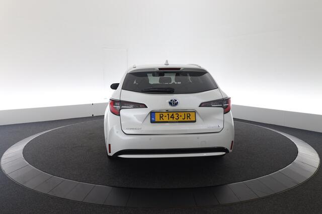 Toyota COROLLA Touring Sports 1.8 Hybrid Business Plus