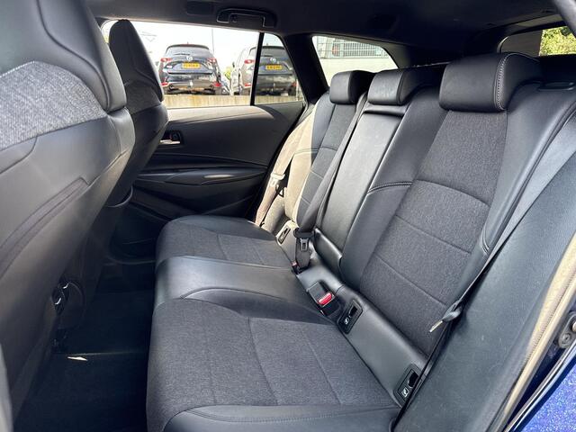 Toyota COROLLA Touring Sports 1.8 Hybrid Dynamic | Trekhaak | NAP | Apple CarPlay/Android auto | Achteruitrijcamera