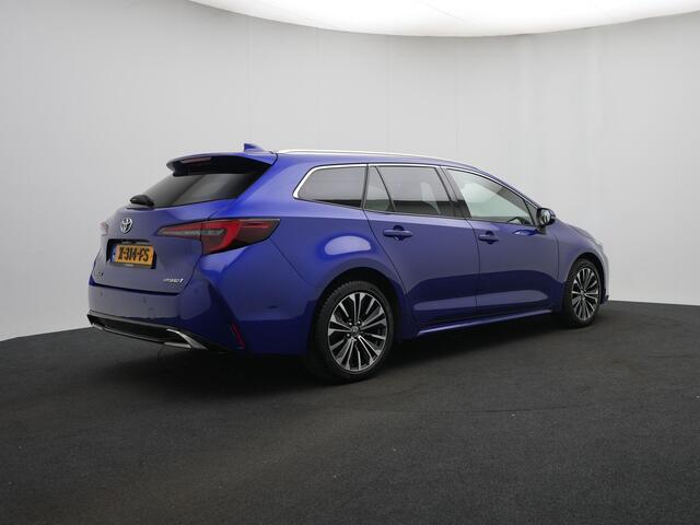 Toyota COROLLA Touring Sports 1.8 Hybrid First Edition | Elek. Kofferklep | Parkeersensoren | Half lederen bekleding |