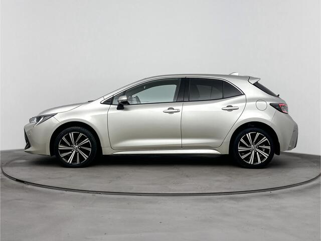 Toyota COROLLA 1.8 Hybrid Dynamic | Parkeersensoren | Stuur-Stoelverwarming | Apple Carplay-Android Auto |