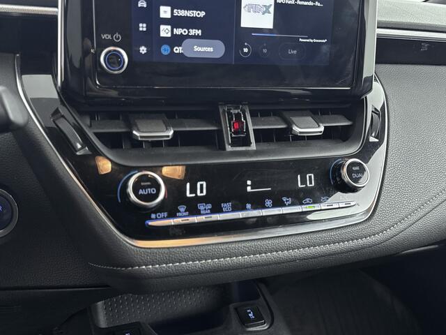 Toyota COROLLA 1.8 Hybrid Dynamic | Parkeersensoren | Stuur-Stoelverwarming | Apple Carplay-Android Auto |