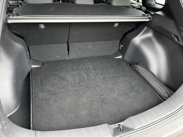 Toyota COROLLA Cross Hybrid 140 Style NL Auto Dealer Onderhouden Parkeer en Dodehoek sensoren Navi Carplay Clima Cruise