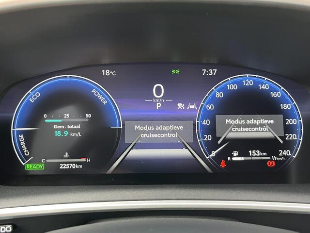 Toyota COROLLA Cross Hybrid 140 Style