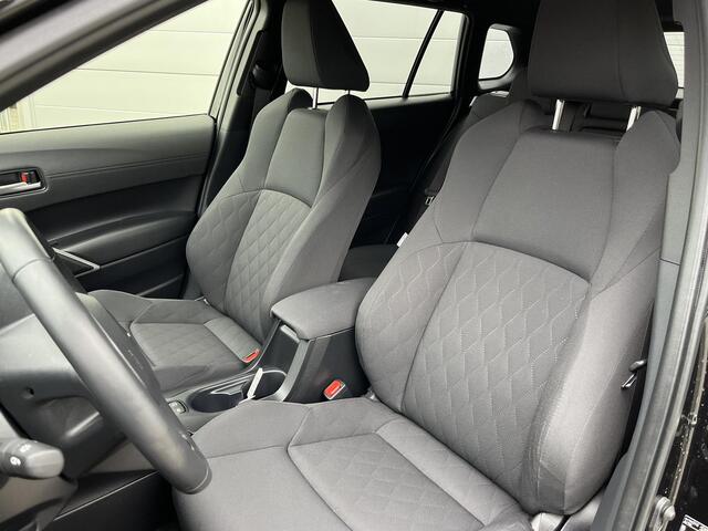 Toyota COROLLA Cross Hybrid 140 Style
