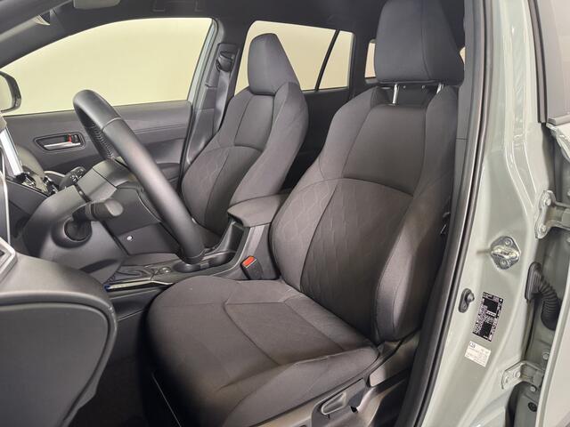 Toyota COROLLA Cross Hybrid 140 Style | Dodehoek detectie | Elektrische achterklep | CarPlay |