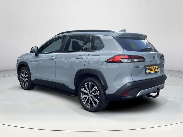 Toyota COROLLA Cross Hybrid 200 Executive | Trekhaak | Lederen bekleding | Stoel- + stuurverwarming | Carplay |