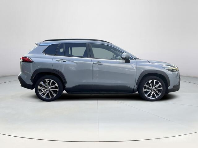 Toyota COROLLA Cross Hybrid 200 Executive | Trekhaak | Lederen bekleding | Stoel- + stuurverwarming | Carplay |