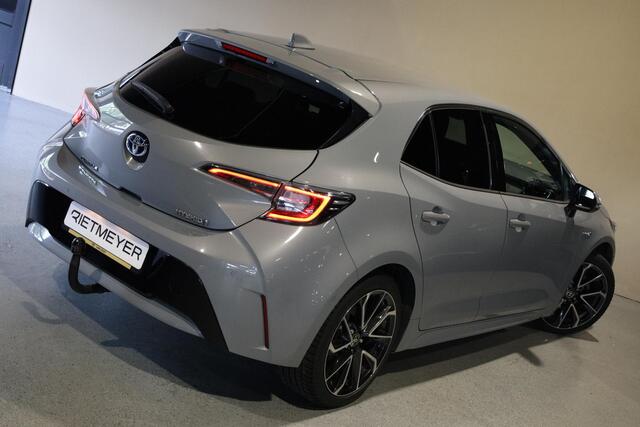 Toyota COROLLA 1.8 Hybrid Executive |Head-Up |Stoelverw. |Trekhaak |Keyless |Camera |Dodehoek