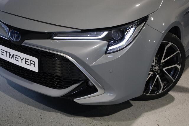 Toyota COROLLA 1.8 Hybrid Executive |Head-Up |Stoelverw. |Trekhaak |Keyless |Camera |Dodehoek