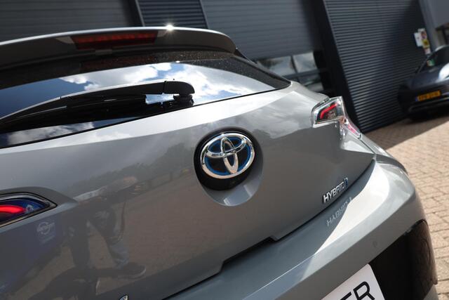 Toyota COROLLA 1.8 Hybrid Executive |Head-Up |Stoelverw. |Trekhaak |Keyless |Camera |Dodehoek