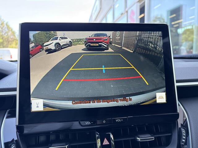 Toyota COROLLA Cross 2.0 High Power Hybrid First Edition **DODEHOEK DETECTIE/ STOELVERWARMING/ PARKEERSENSOREN**