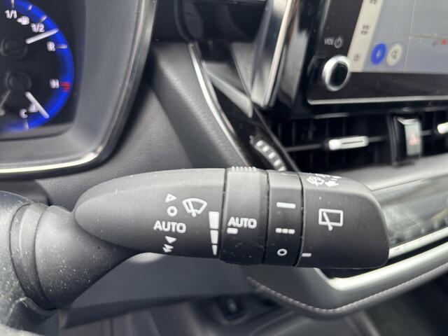 Toyota COROLLA Touring Sports 1.8 Hybrid Business Plus