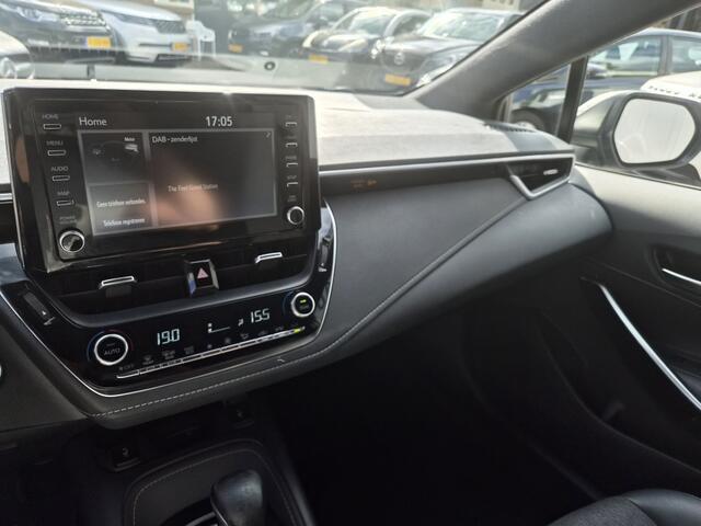 Toyota COROLLA Touring Sports 2.0 Hybrid Bns Plus