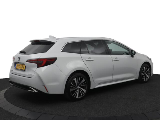 Toyota COROLLA Touring Sports 1.8 Hybrid First Edition | leder stof bekleding | Stoelverwarming | Keyless | Navigatie |