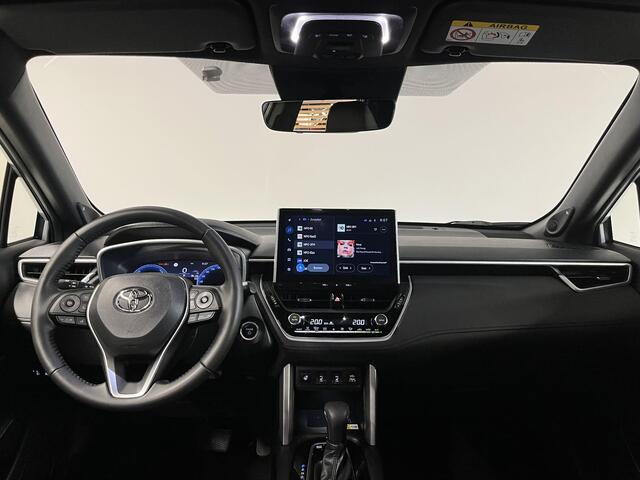 Toyota COROLLA Cross 2.0 Hybrid Launch Edition | trekhaak | Leder | JBL |