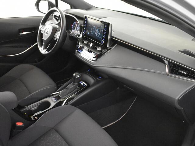 Toyota COROLLA 1.8 Hybrid Comfort | PDC | Trekhaak | Stoel + stuurverwarming