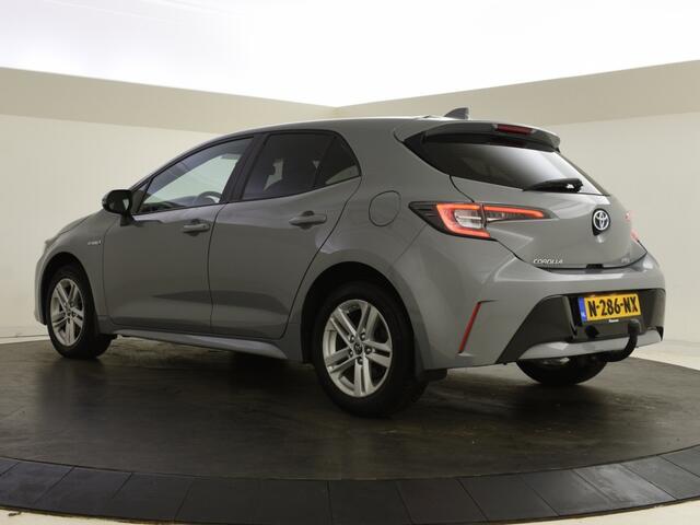 Toyota COROLLA 1.8 Hybrid Comfort | PDC | Trekhaak | Stoel + stuurverwarming